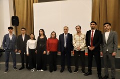 LDU-da Zəfər Günü ilə bağlı film nümayişi olub