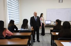 LDU-da payız semestrinin imtahan sessiyası davam edir.