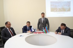 LDU-da “ Elm günü”nə həsr olunmuş Dəyirmi masa keçirilib.