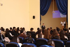 LDU-da iqtisadi mövzuda maarifləndirici seminar keçirilib