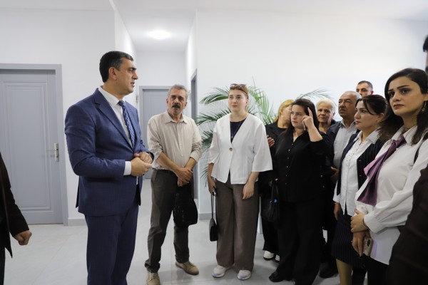 Peşə təhsili üzrə beynəlxalq təlim iştirakçıları LDU-da olub