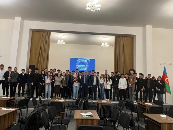 LDU-da Ümumdünya Torpaq Gününə həsr olunmuş  intelektual yarış keçirilib